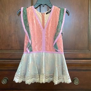 ⭐️ GORGEOUS ⭐️ never worn Sugar + Lips XS top